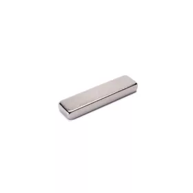 Téglatest mágnes 40x10x5mm (Neodímium téglatest mágnes)