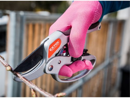 EXTOL PREMIUM metszőolló, mellévágó, racsnis, 205mm, tapadásmentes acél vágóél, max. 24 mm vágási kapacitás,gumírozott ALU nyél