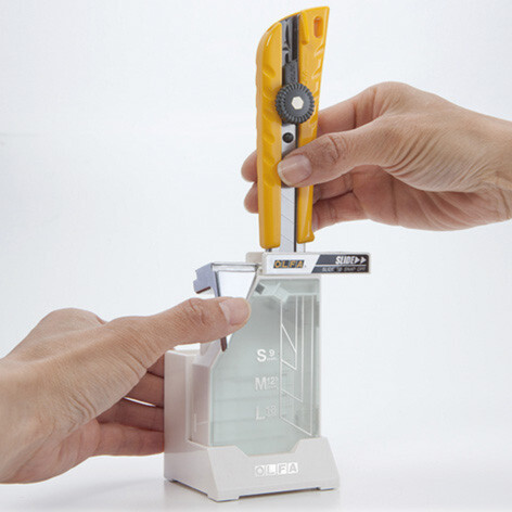 OLFA DC-6 pengetörő doboz, ipari