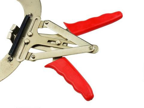 Quatros dugattyúgyűrű fogó 80-120mm