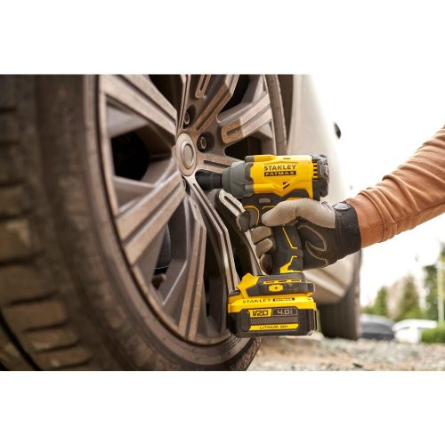 Stanley SFMCF920B Fatmax 18 volt-os V20 akkumulátoros ütvecsavarozó kefe nélkül akku és töltő nélkül